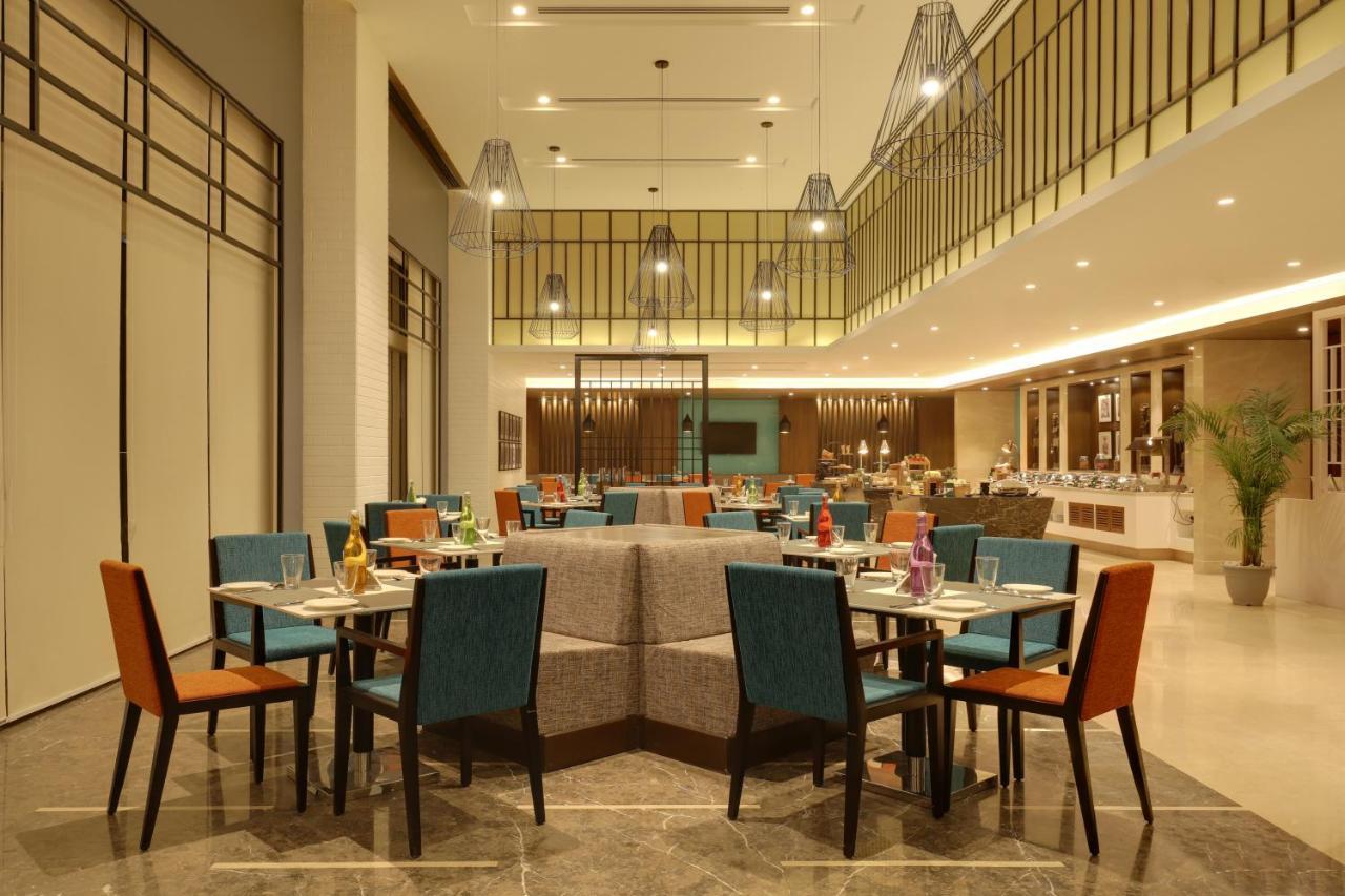 Lemon Tree Hotel, เจฮานซี ภายนอก รูปภาพ