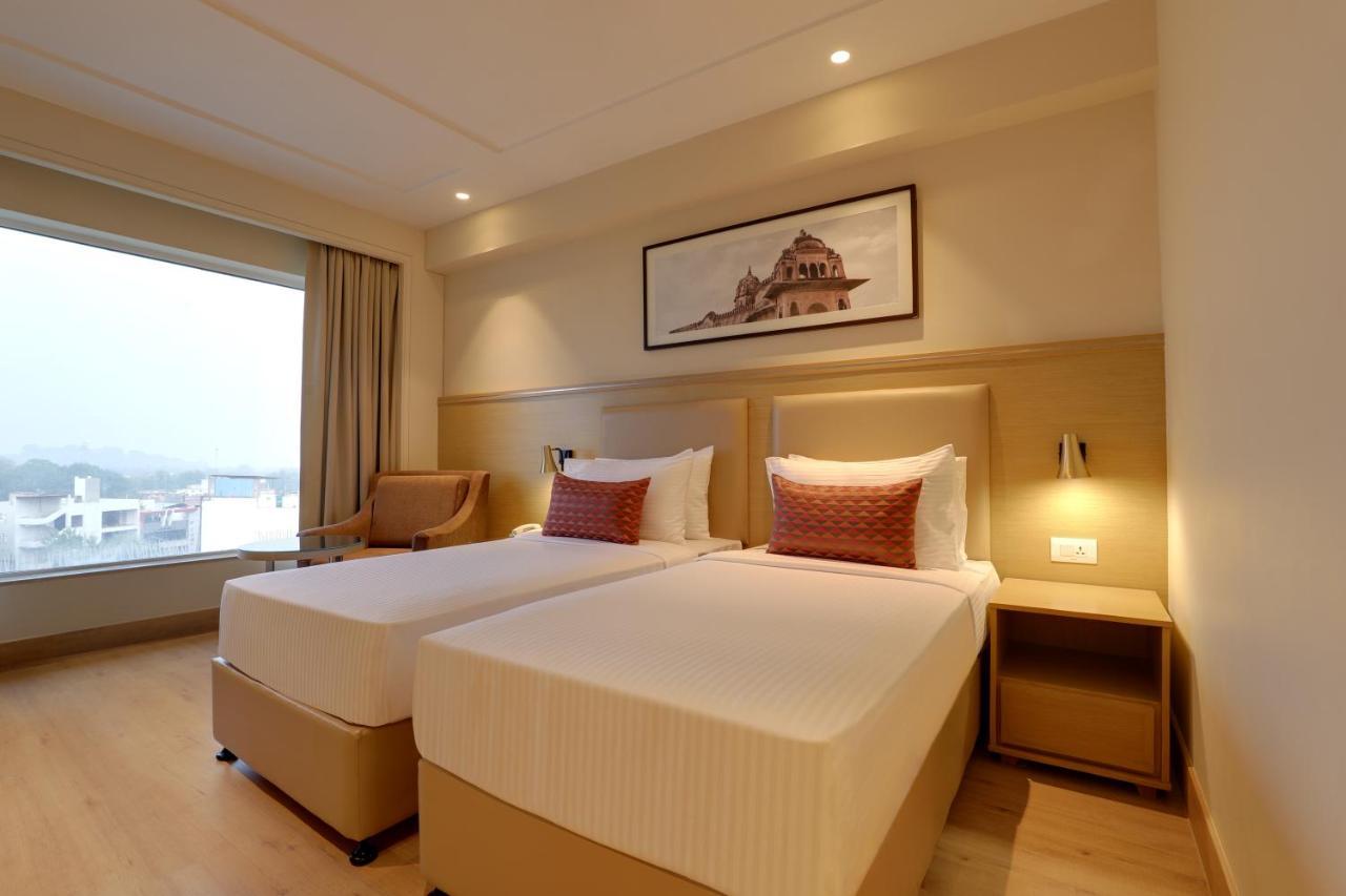 Lemon Tree Hotel, เจฮานซี ภายนอก รูปภาพ