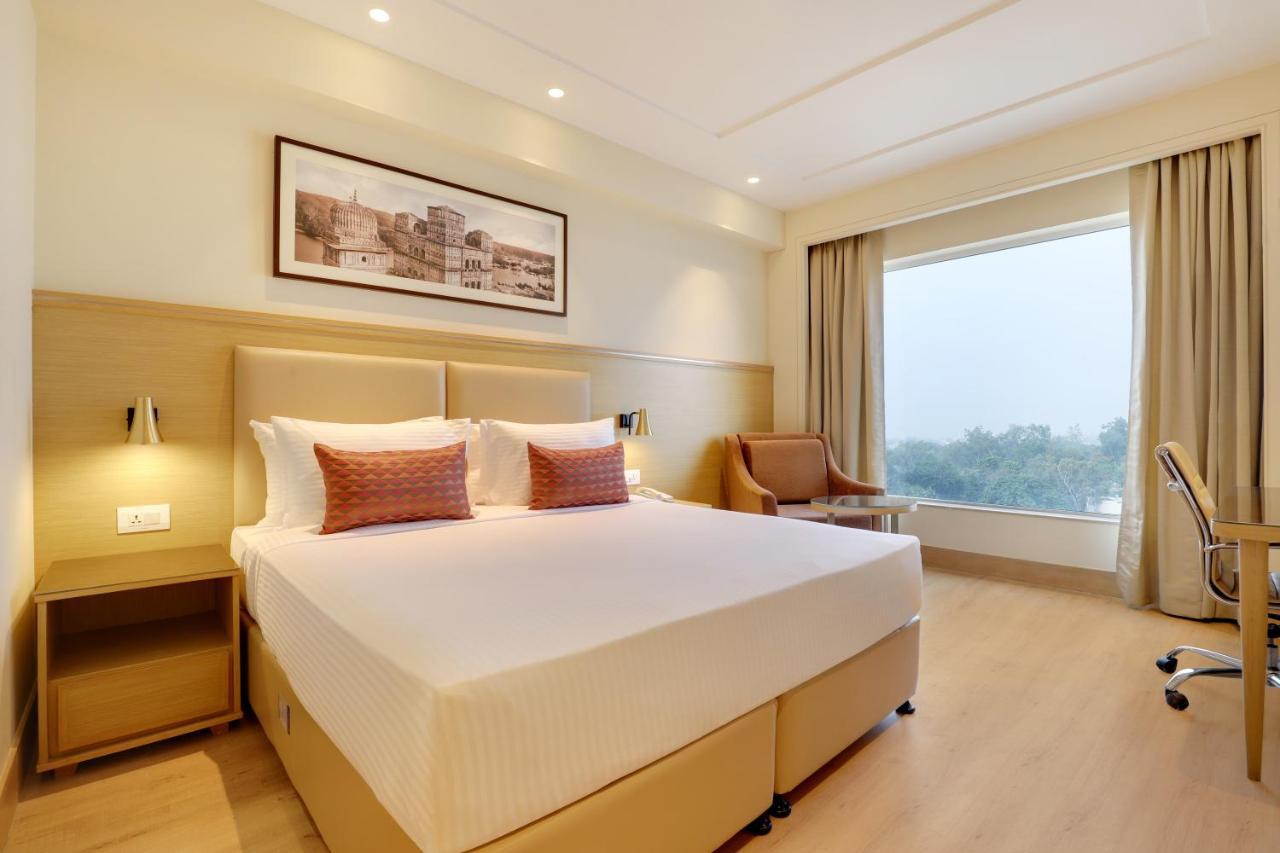 Lemon Tree Hotel, เจฮานซี ภายนอก รูปภาพ