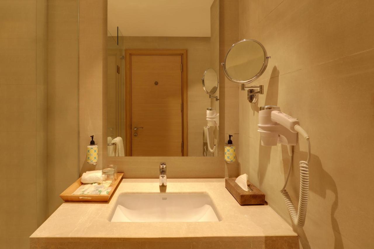 Lemon Tree Hotel, เจฮานซี ภายนอก รูปภาพ