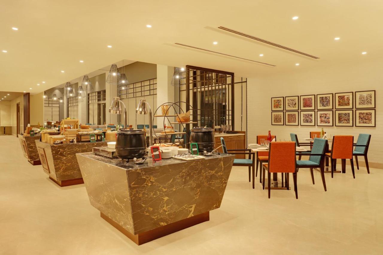 Lemon Tree Hotel, เจฮานซี ภายนอก รูปภาพ
